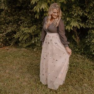 Ele Story Princess Maxi Skirt in color blush